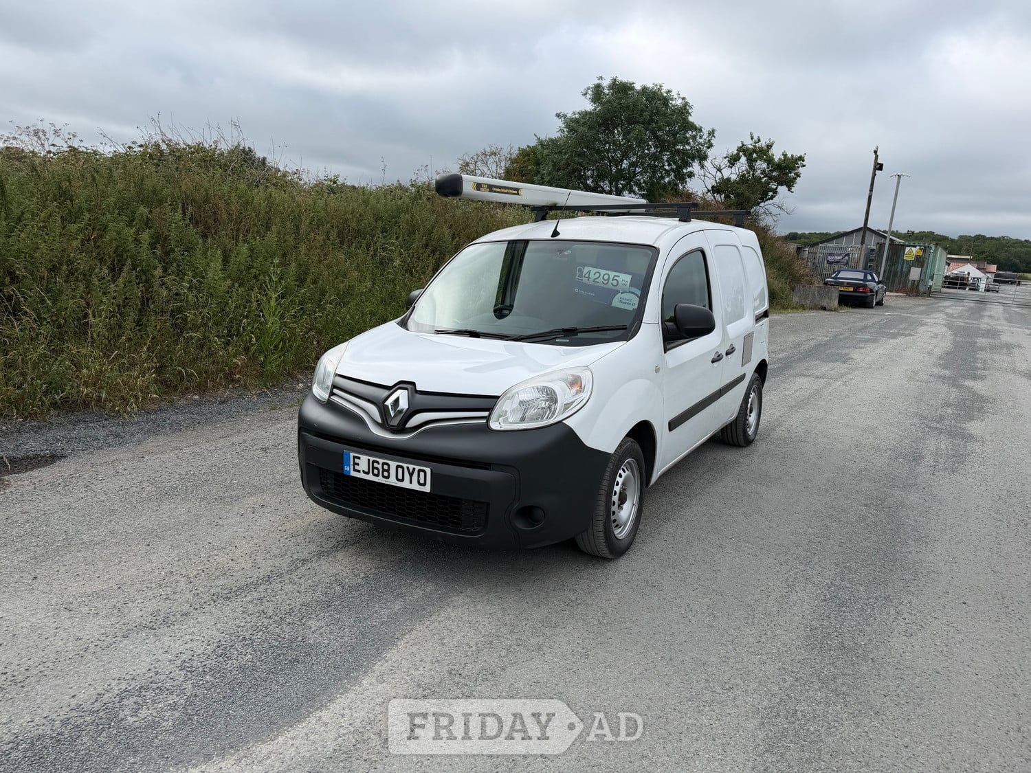 [ berth ]Renault Kangoo