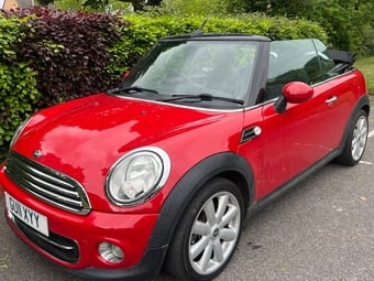 Mini Convertible 2011
