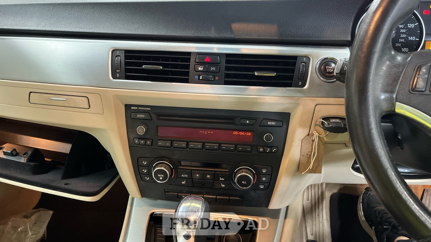 BMW 3 Series 2010 - Cars in Hillingdon