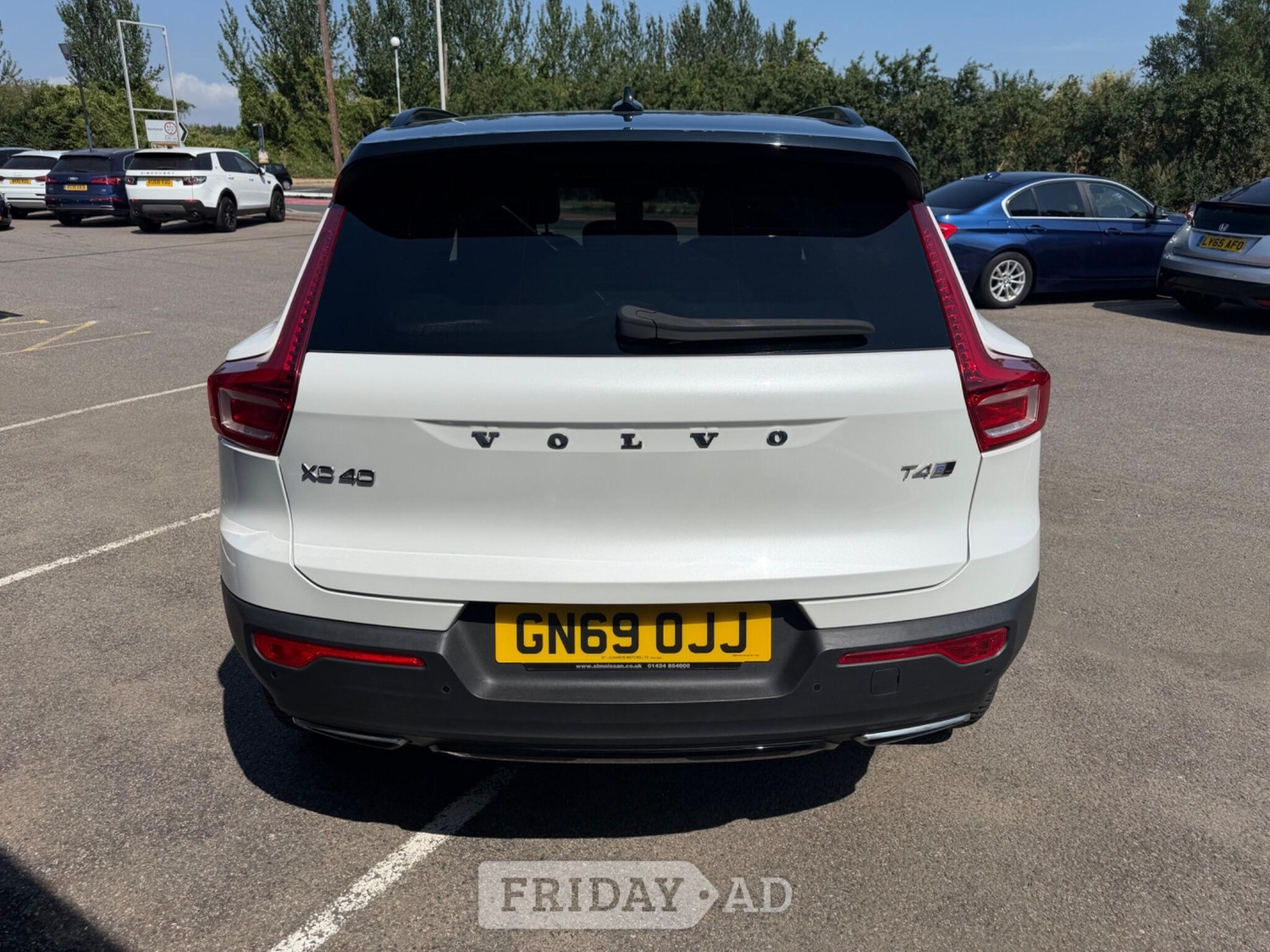 Volvo XC40 2019 - Cars
