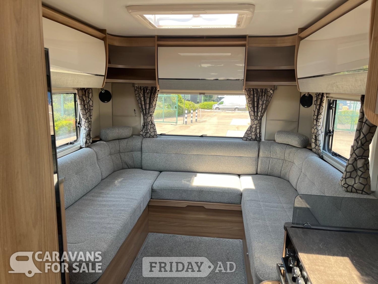 Bailey Autograph 69-2 2020 for sale - Motorhomes & Caravans