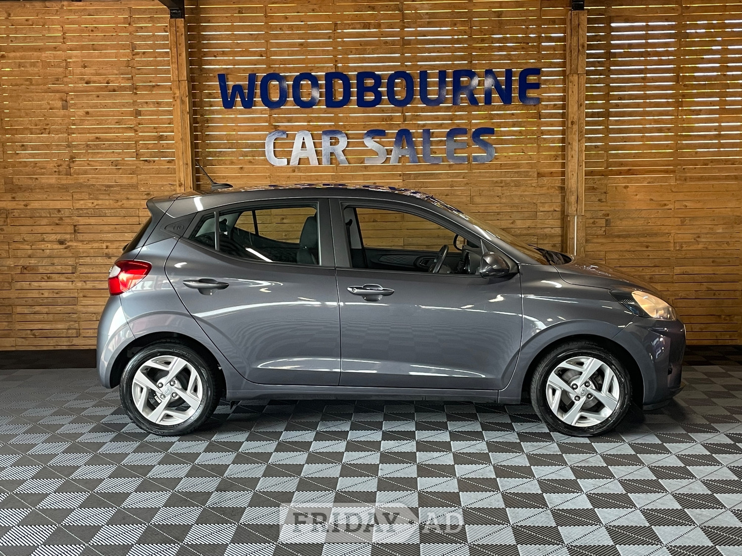 Hyundai i10 2020 - Cars