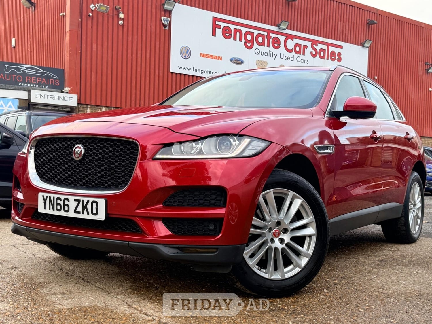 Jaguar F-Pace 2016 in Peterborough