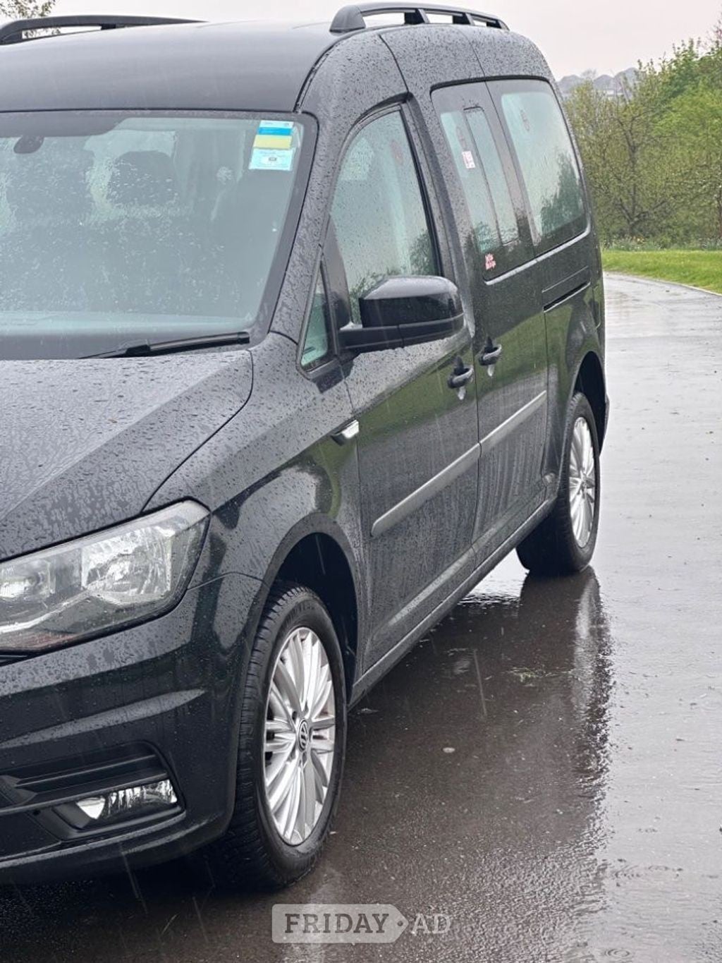 Volkswagen Caddy Maxi Life 2017 - Cars in St. Albans