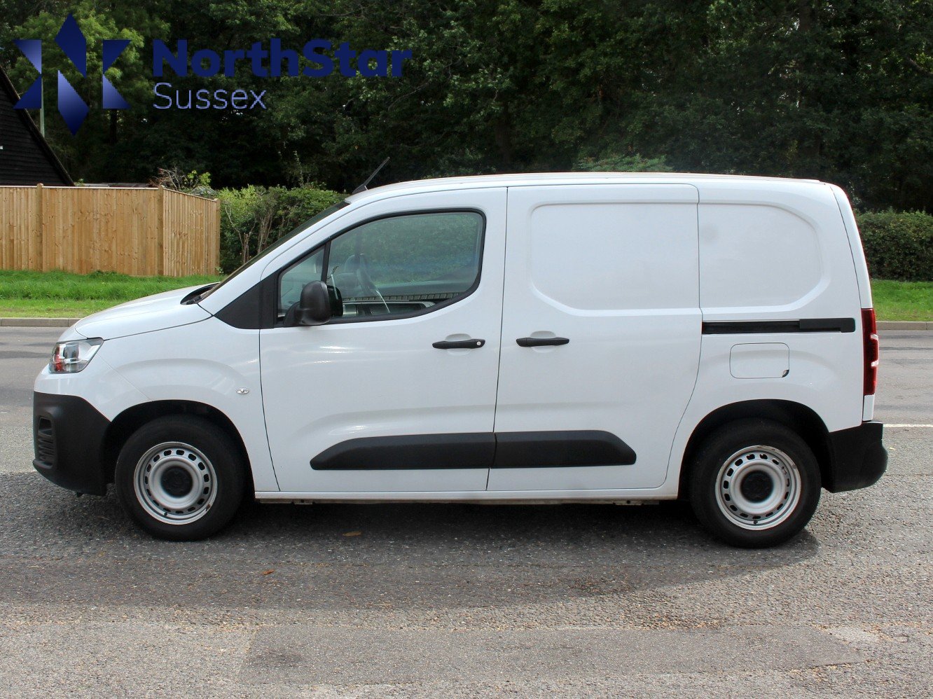 [ berth ]Citroen Berlingo