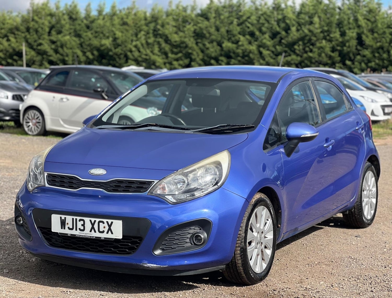 Kia Rio 2013 - Cars