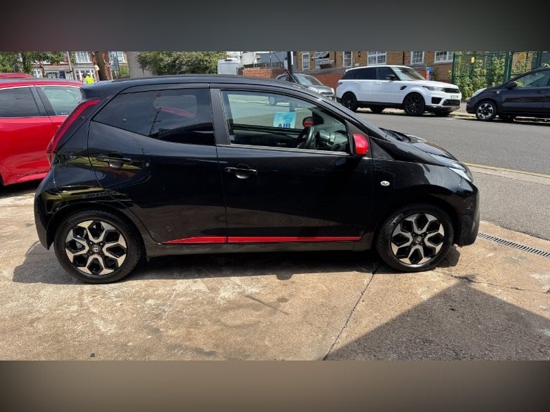 Toyota Aygo 2020 - Cars