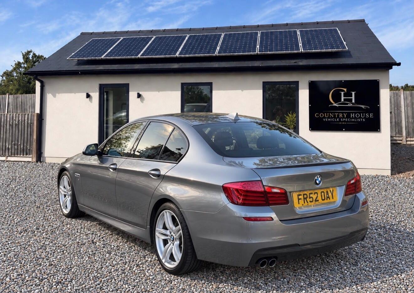 [ berth ]BMW 5 Series