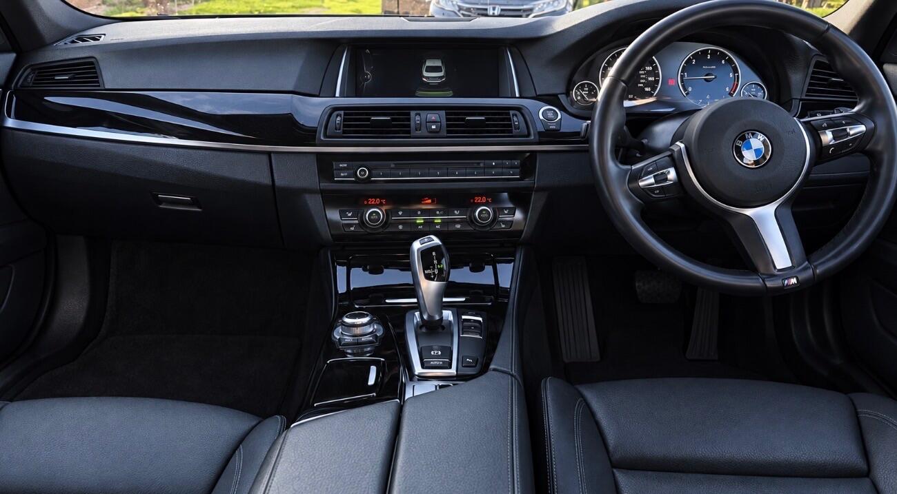 BMW 5 Series 2015 - Cars