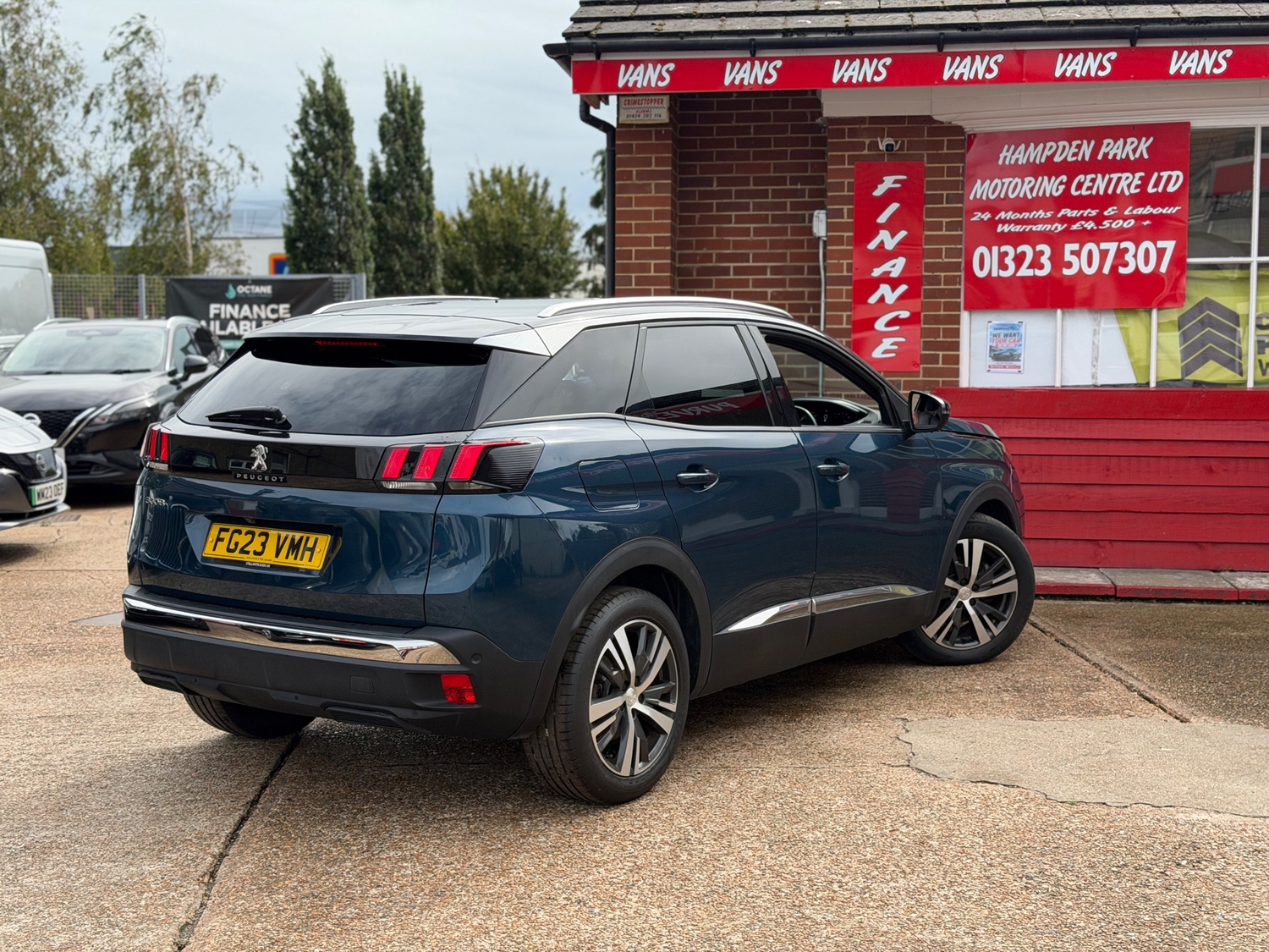 [ berth ]Peugeot 3008