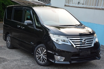 Nissan Serena 2015