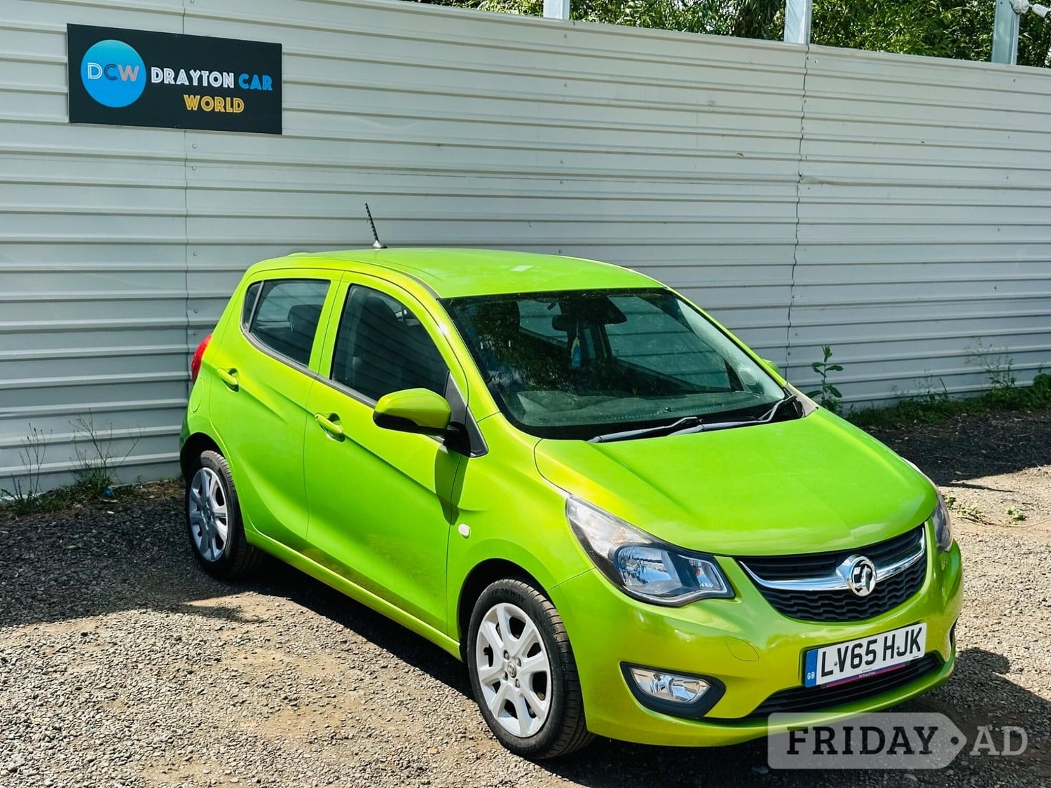 Vauxhall Viva 2015 - Cars