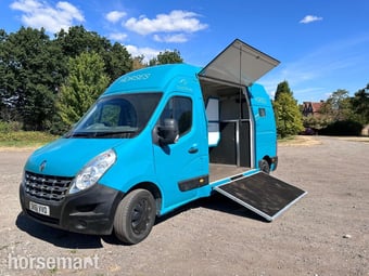Southwest  Renault Horsebox