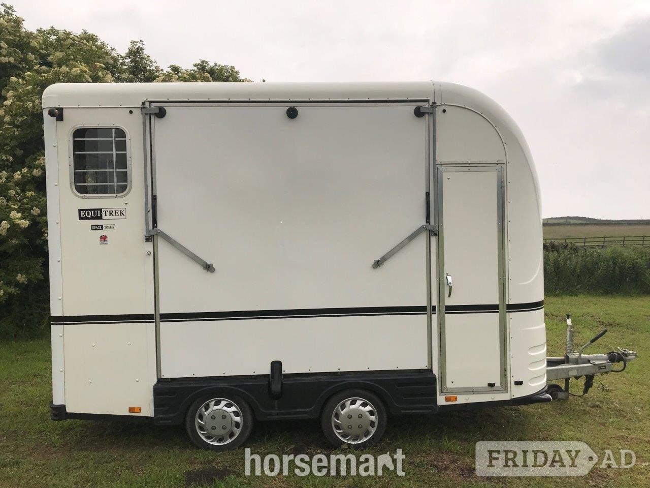[ berth ]Equi-Trek Space-Treka L 