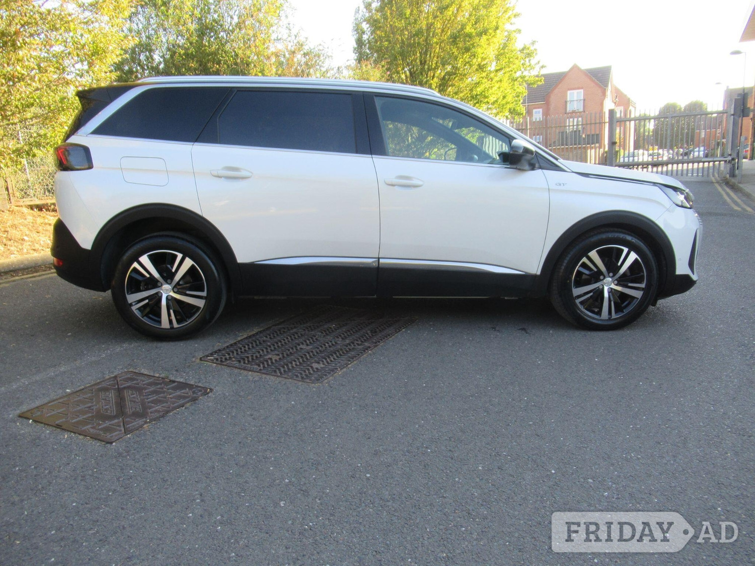 Peugeot 5008 St. Albans