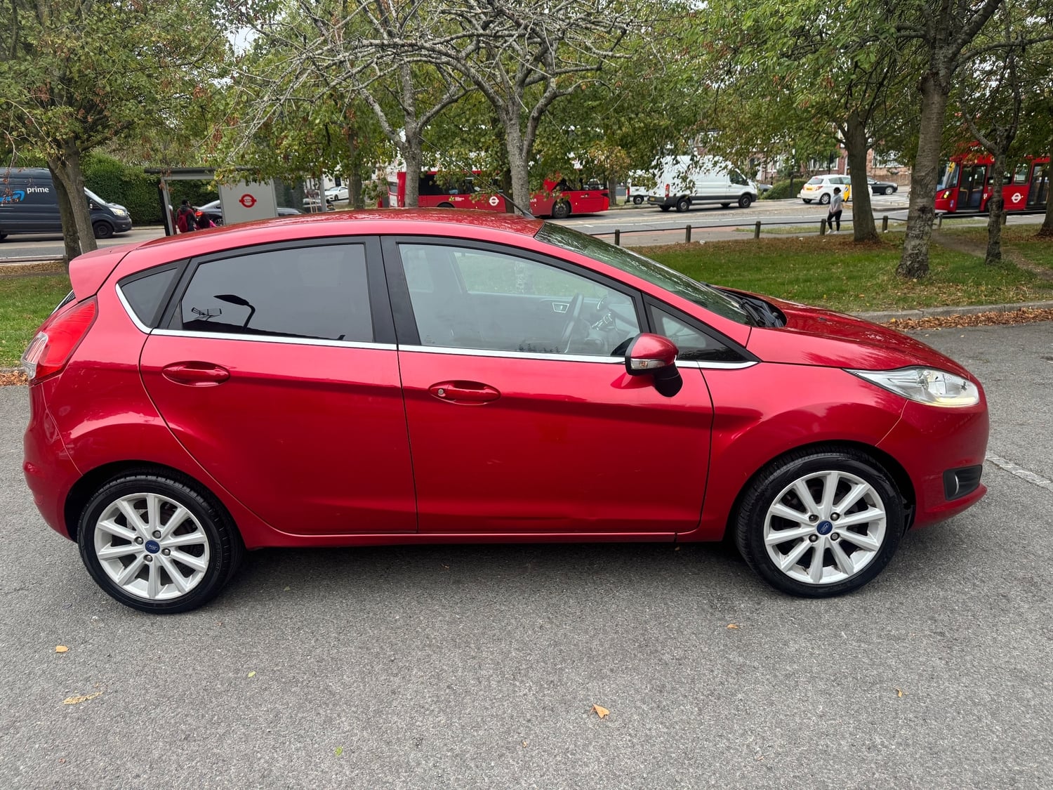 [ berth ]Ford Fiesta