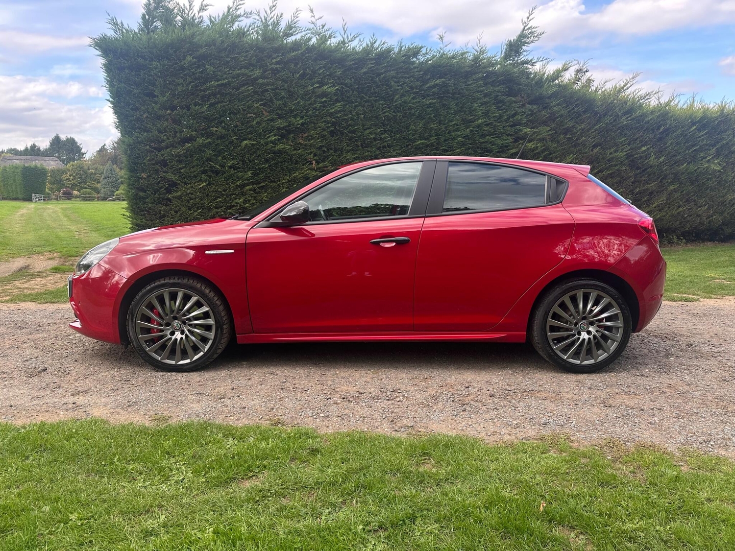 [ berth ]Alfa Romeo Giulietta