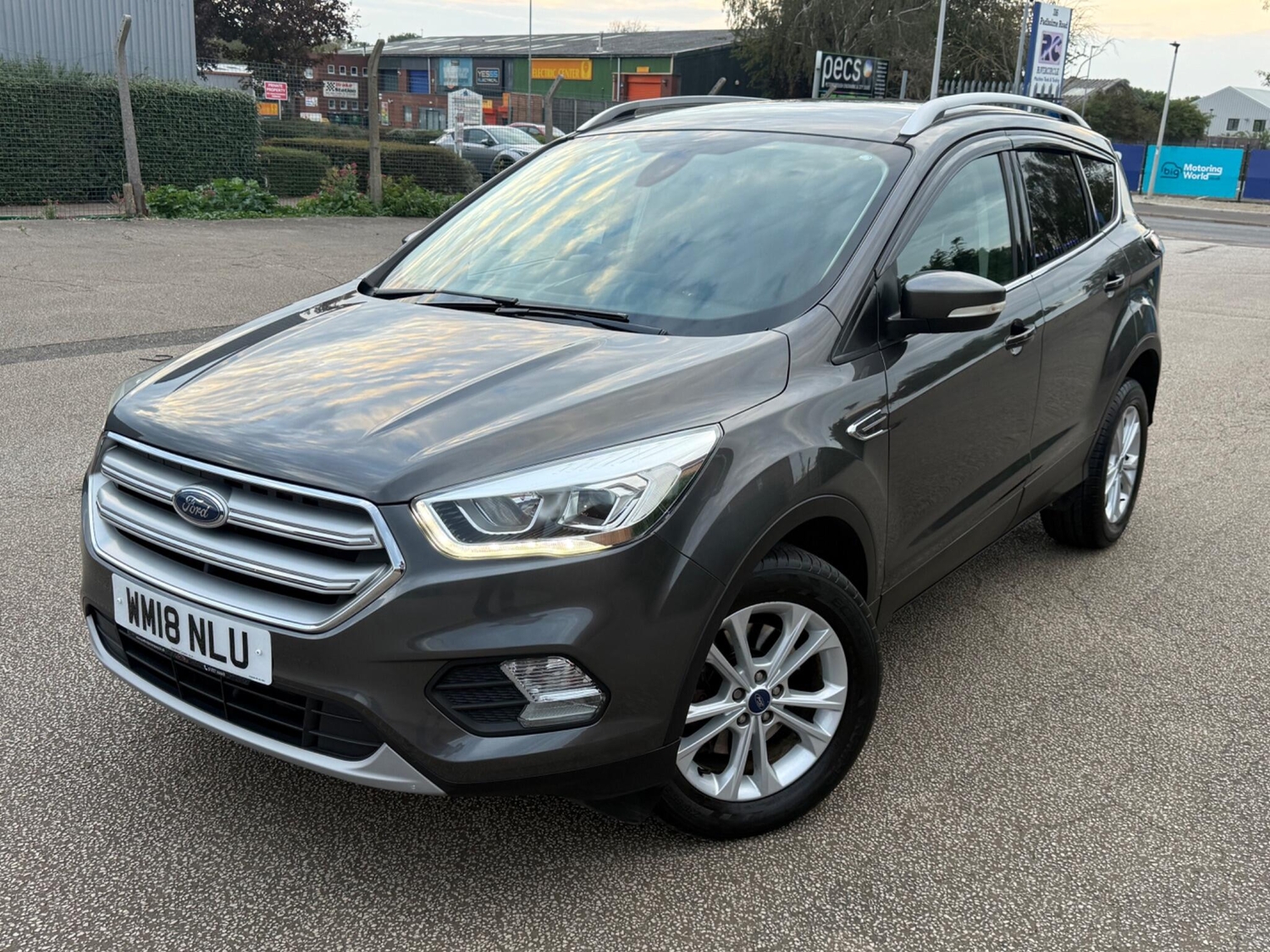 [ berth ]Ford Kuga