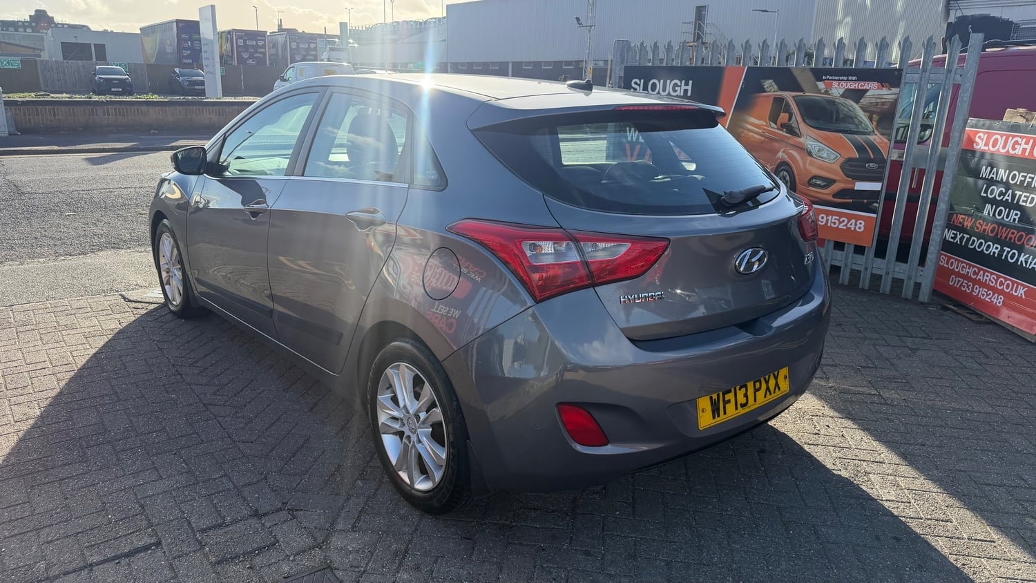 [ berth ]Hyundai i30
