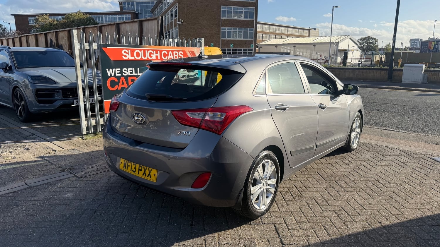 Hyundai i30 2013 - Cars in Slough