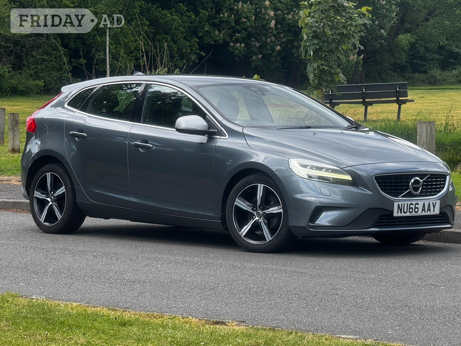 Volvo V40 2016 in Birmingham