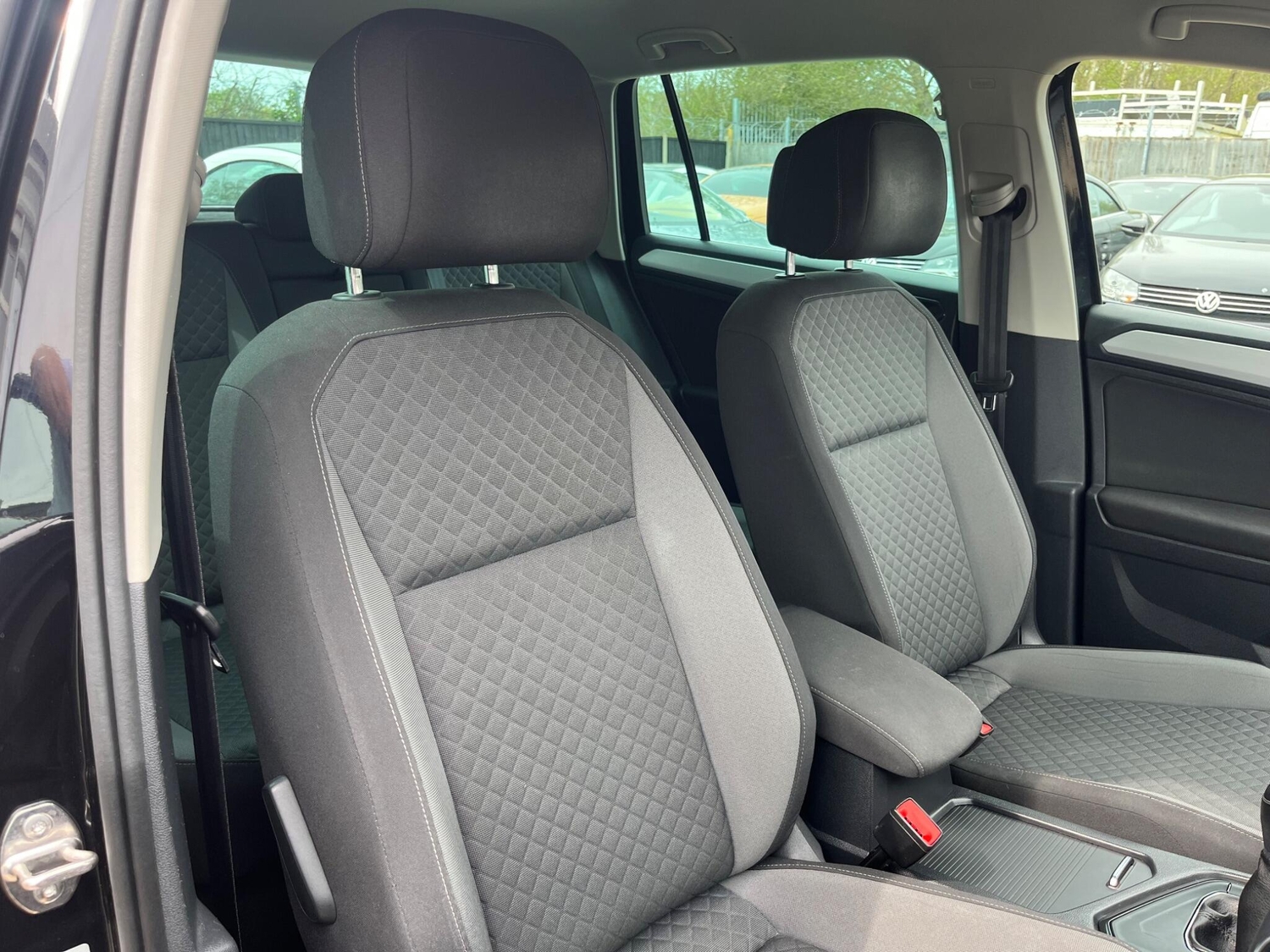 [ berth ]Volkswagen Tiguan