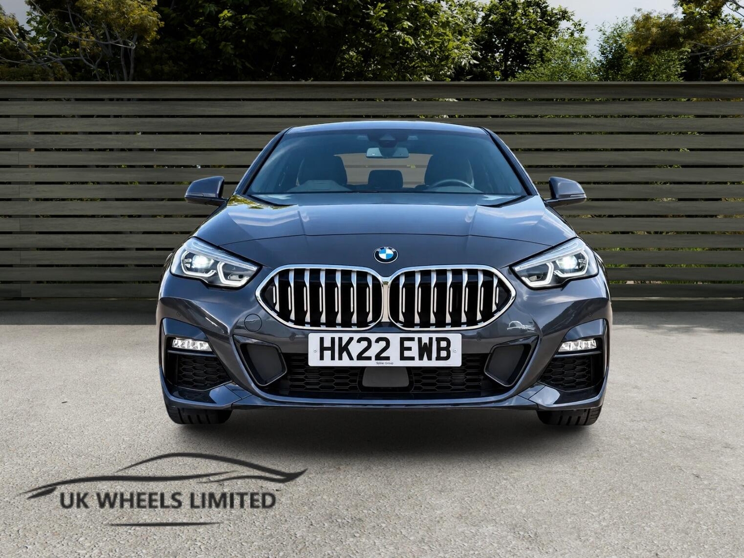 [ berth ]BMW 2 Series