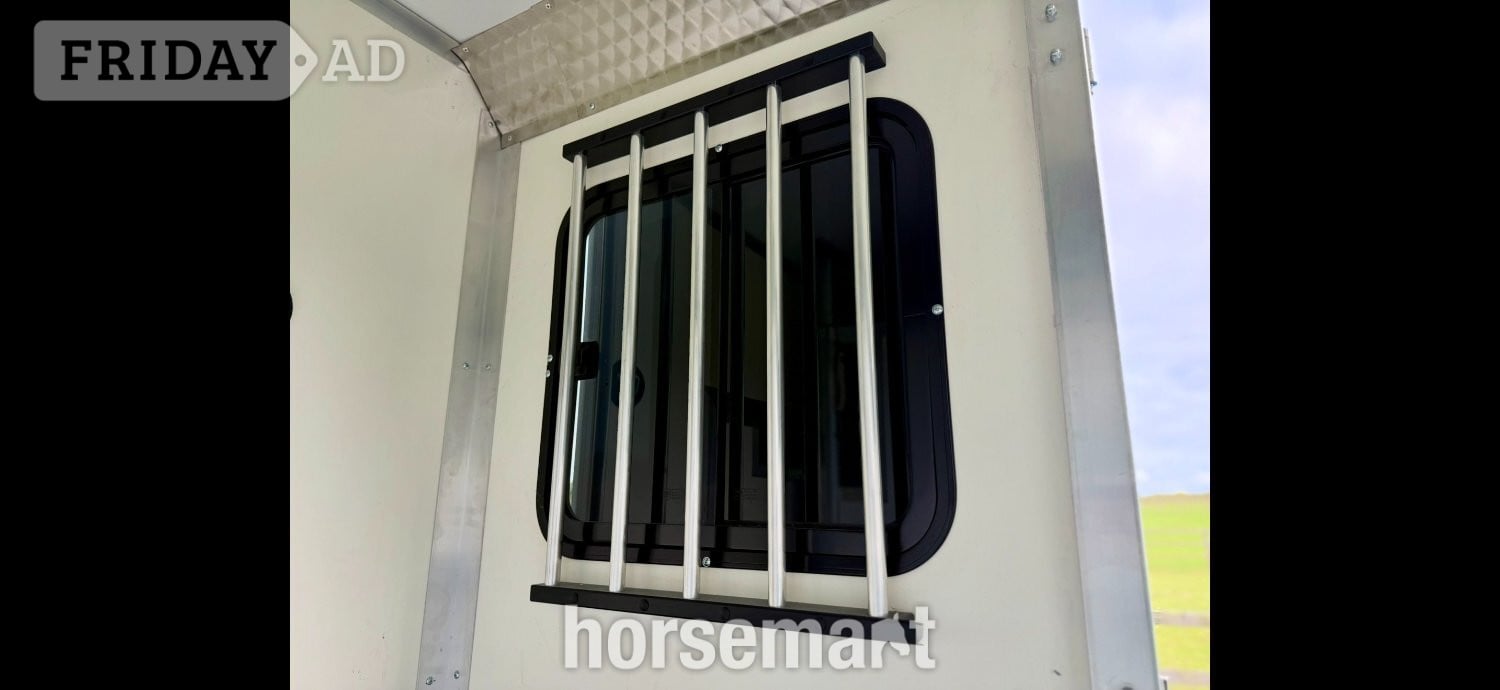 INCOMING STOCK  Peugeot Horsebox - Trailers & Horseboxes in Great Bardfield