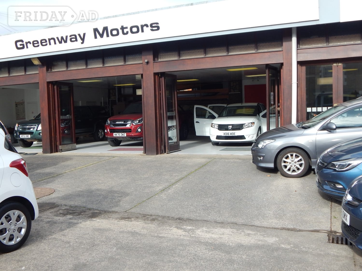 Toyota Yaris 2017 in Taunton