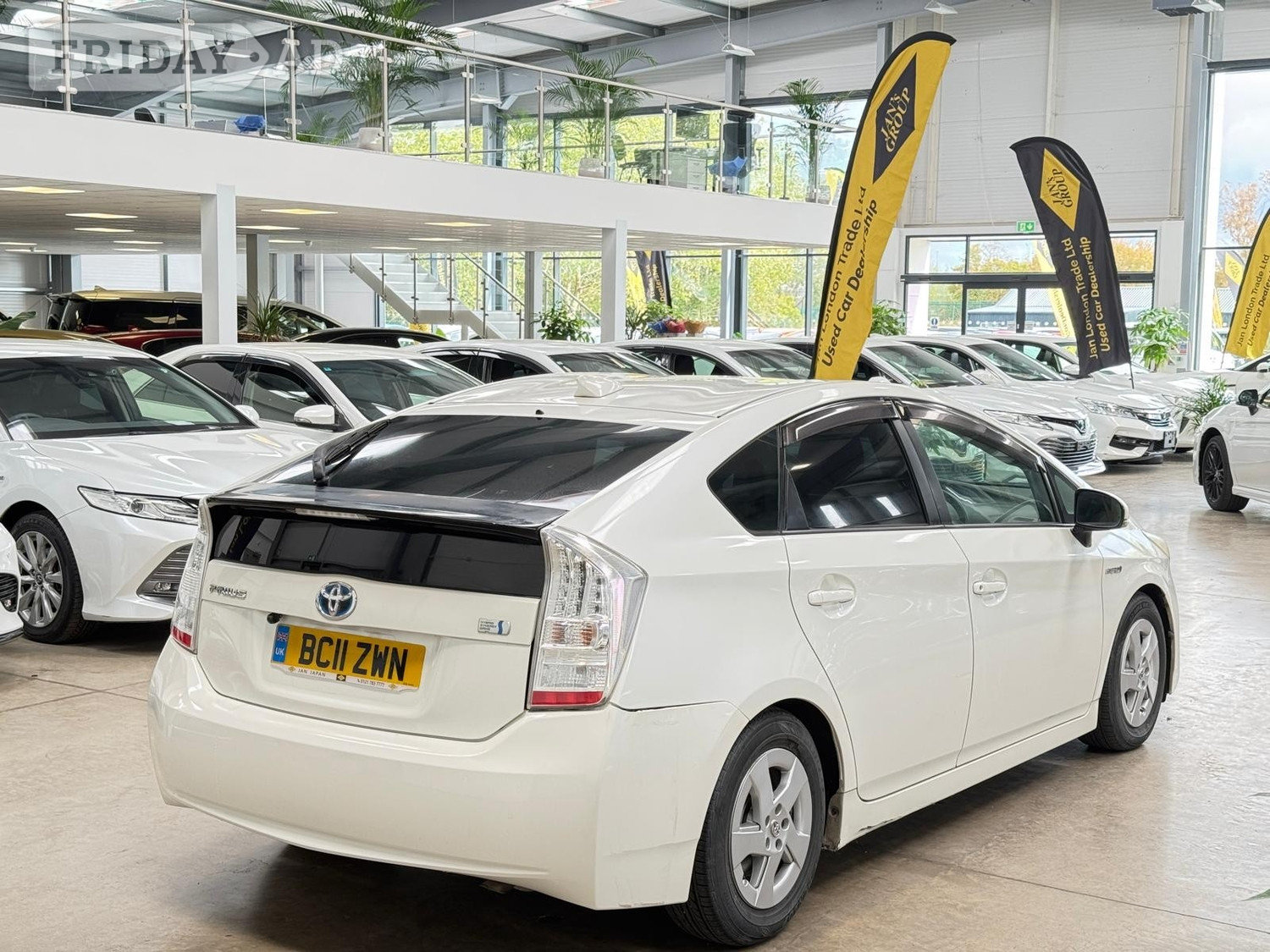 [ berth ]Toyota Prius