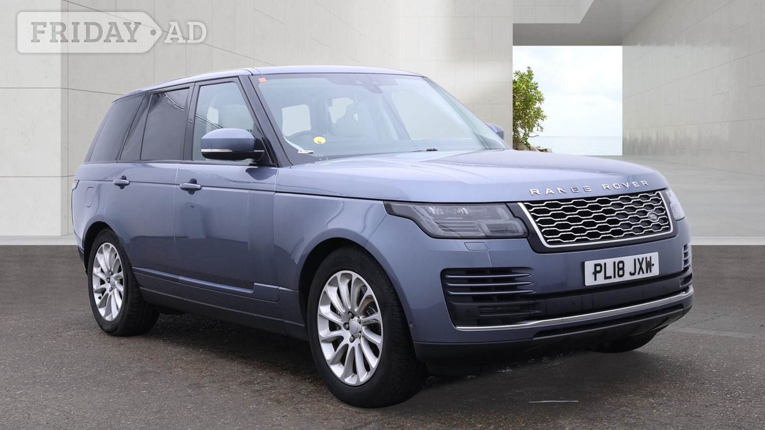 Land Rover Range Rover 2018 in Hillingdon