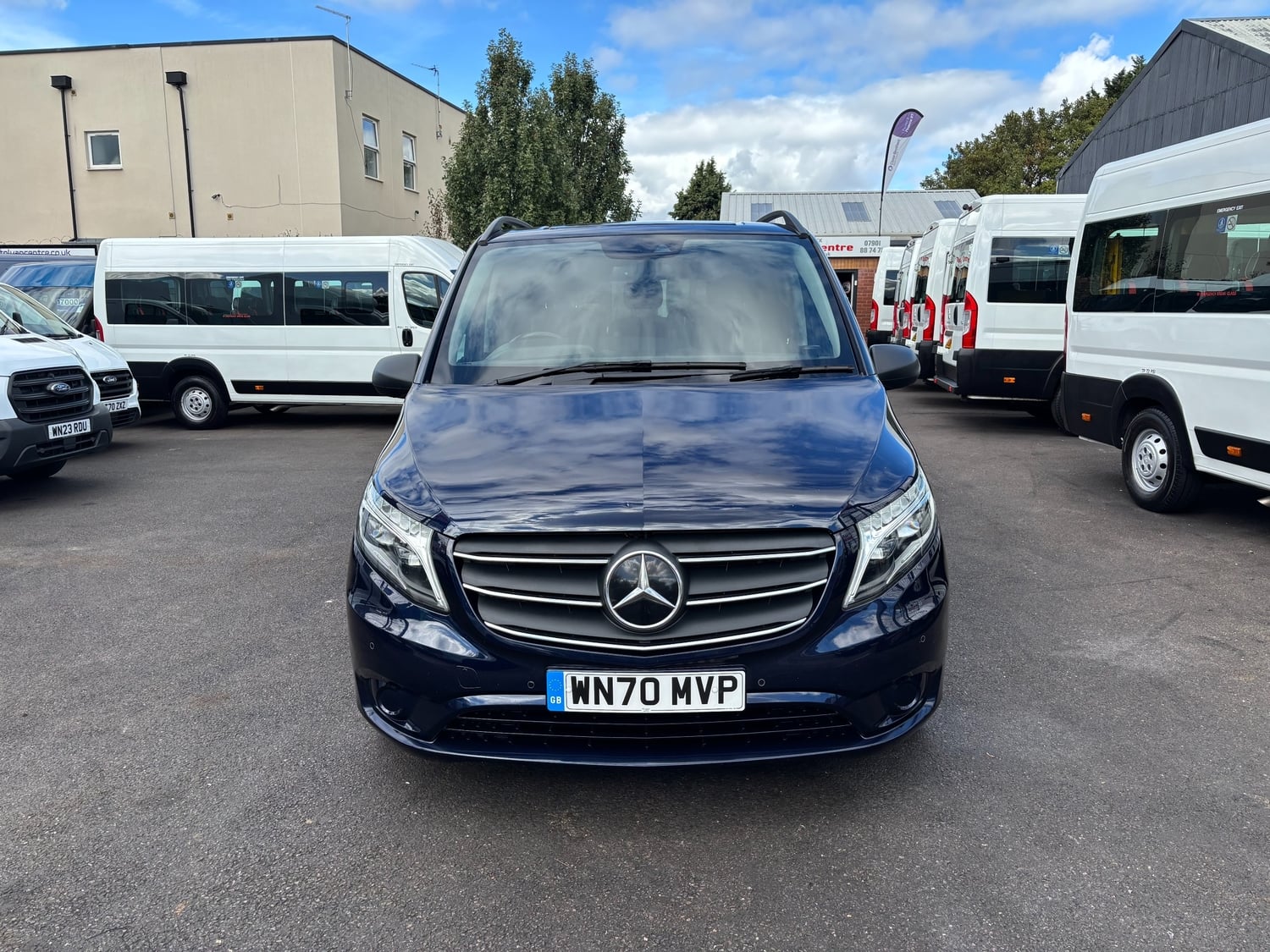 [ berth ]Mercedes-Benz Vito