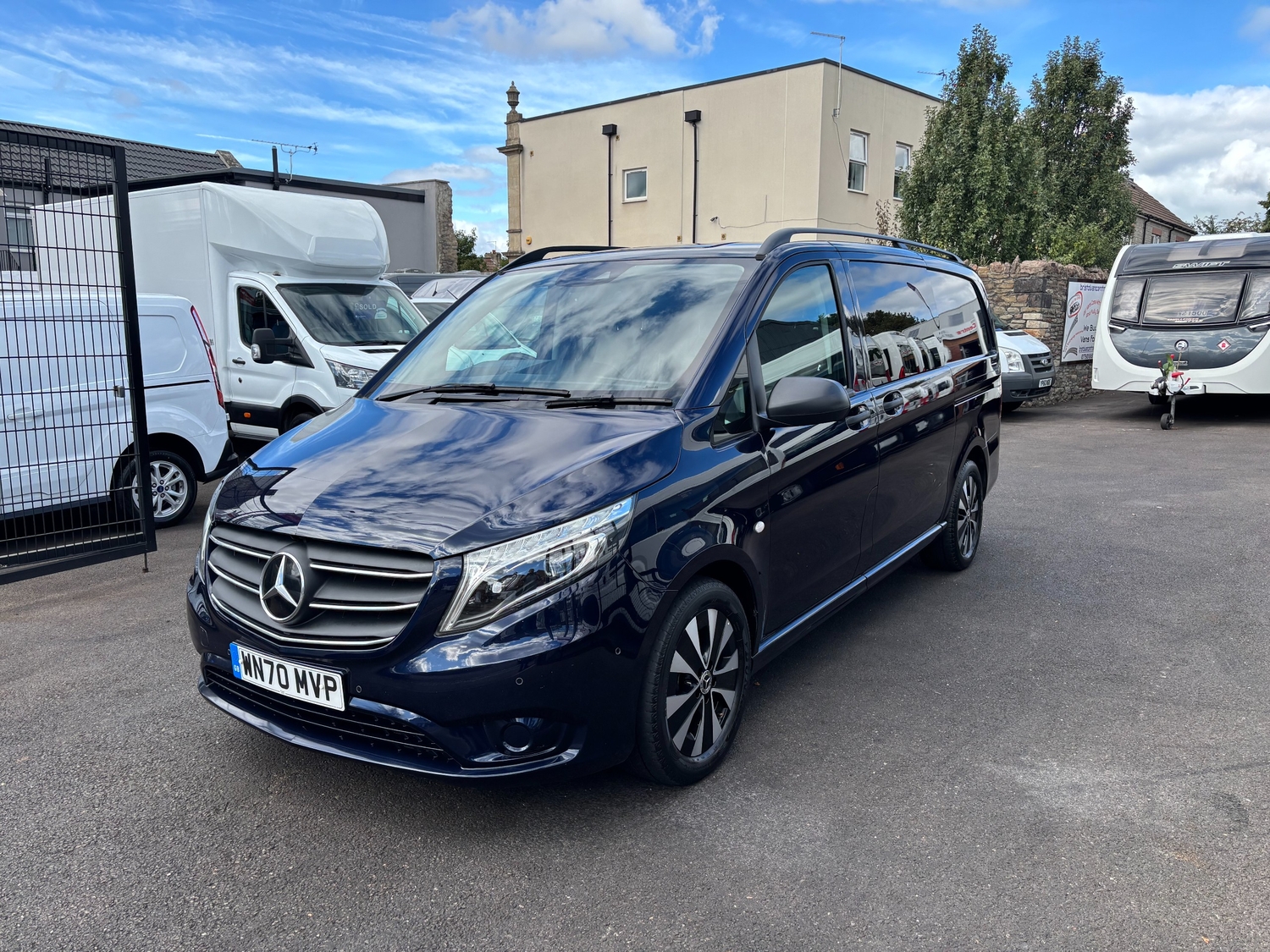 Mercedes-Benz Vito 2020 - Cars in Bristol