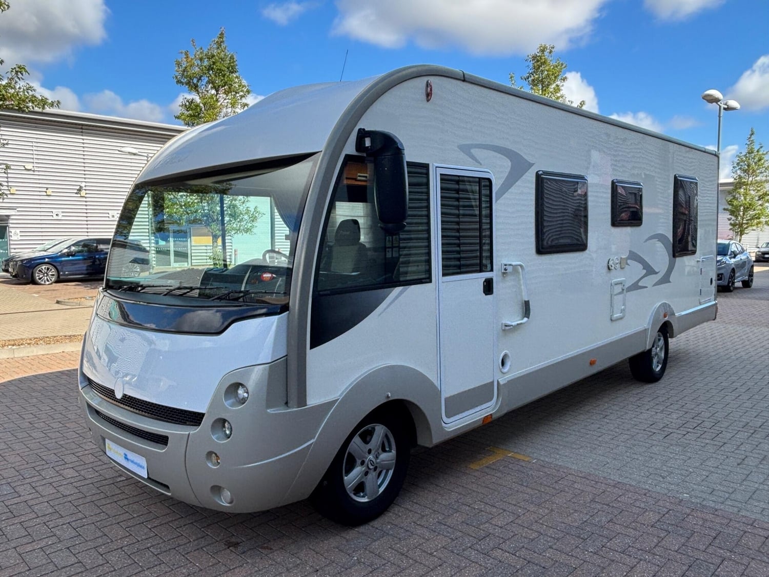 Itineo MB800 (Rapido group) Long Melford