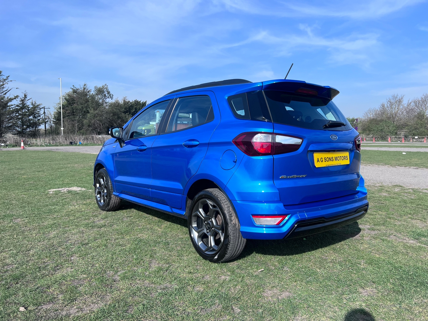 [ berth ]Ford Ecosport