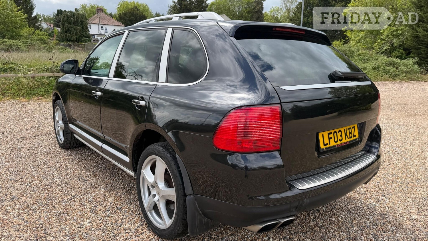 [ berth ]Porsche Cayenne