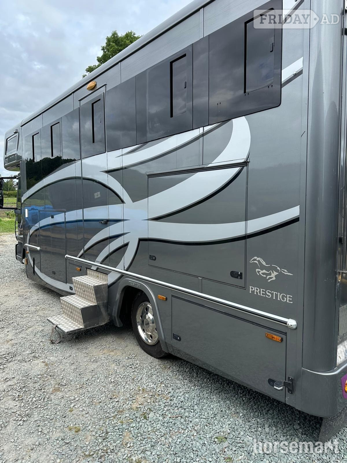 [ berth ]Prestige coach builders 