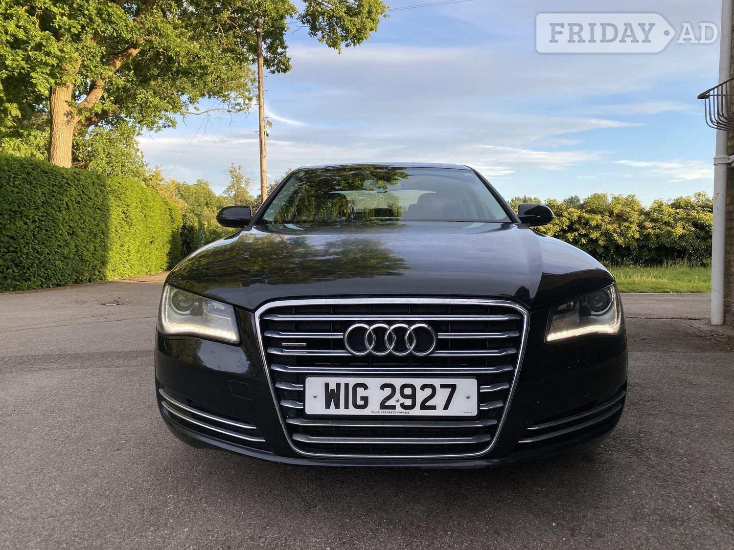 [ berth ]Audi A8