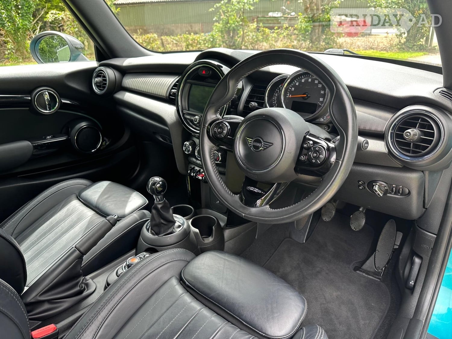 Mini Convertible 2019 - Cars in Westerham