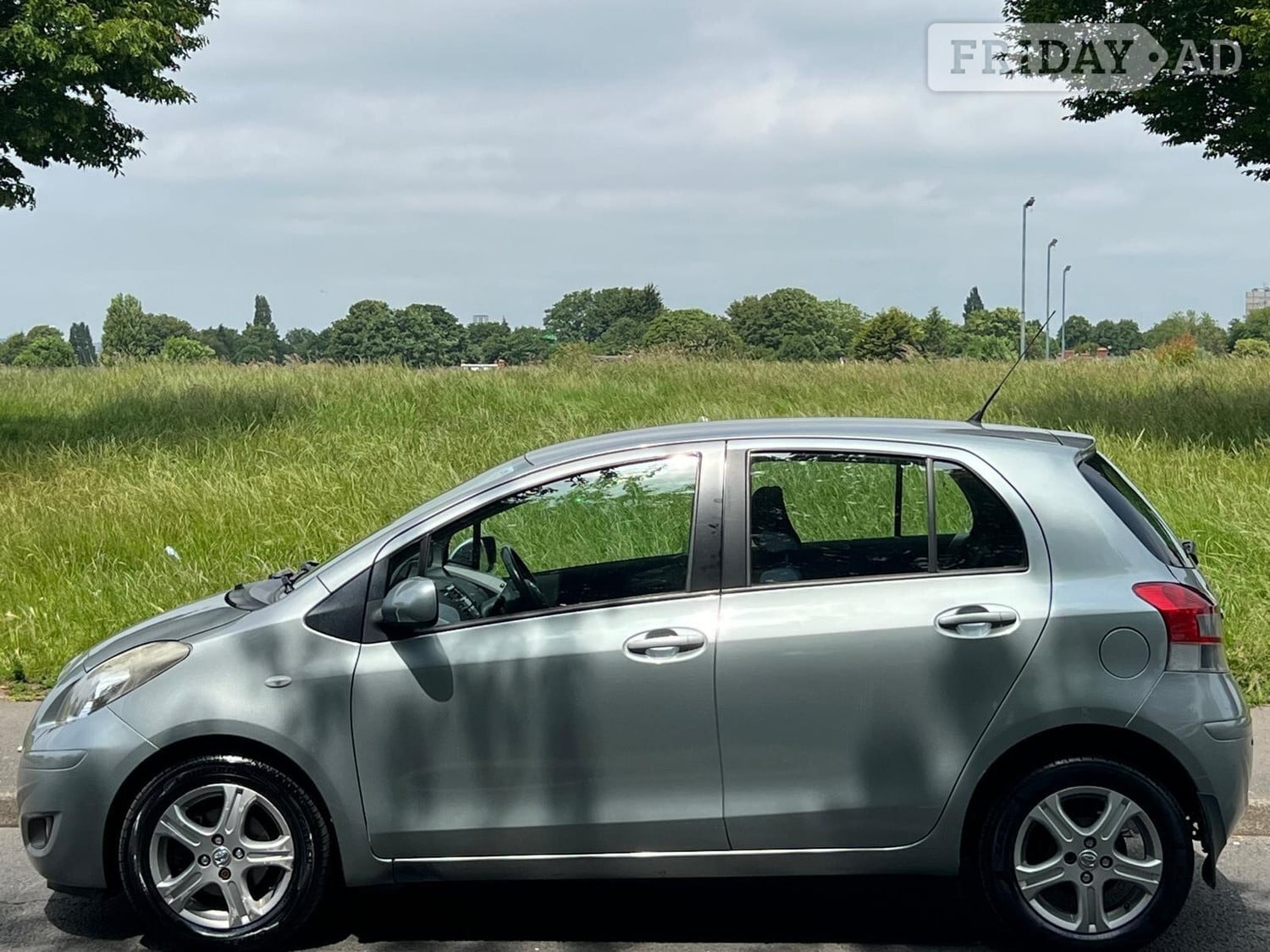 Toyota Yaris 2011 - Cars in Birmingham