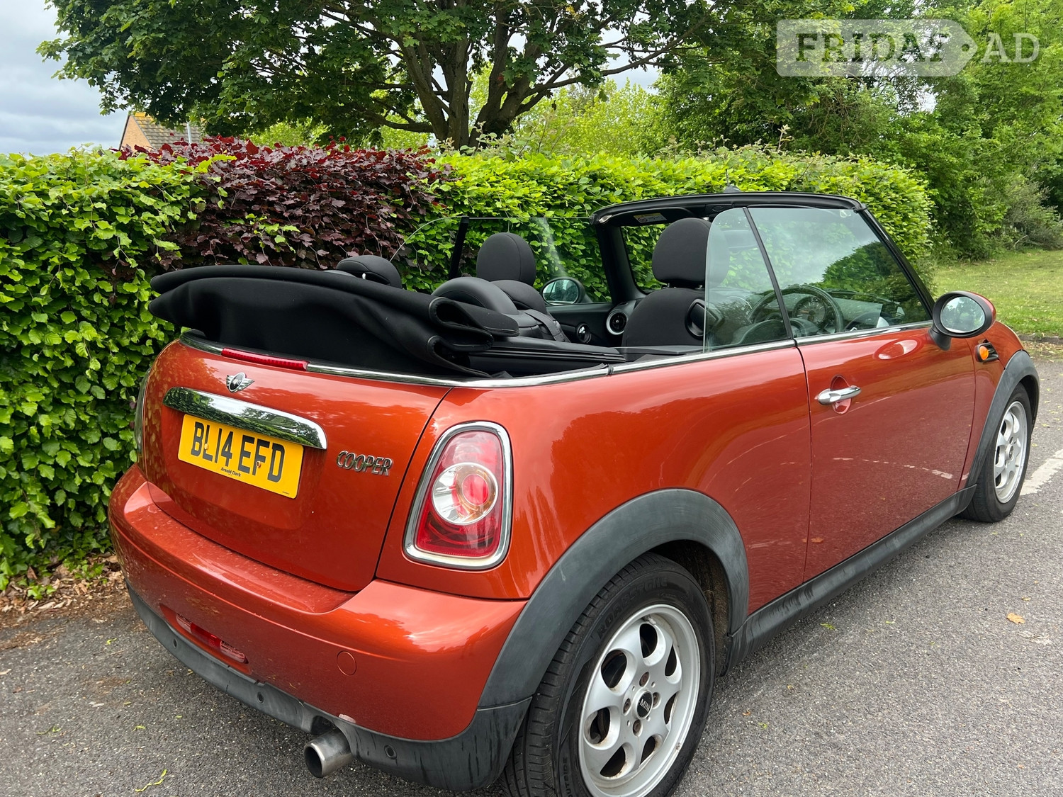 Mini Convertible 2014 - Cars