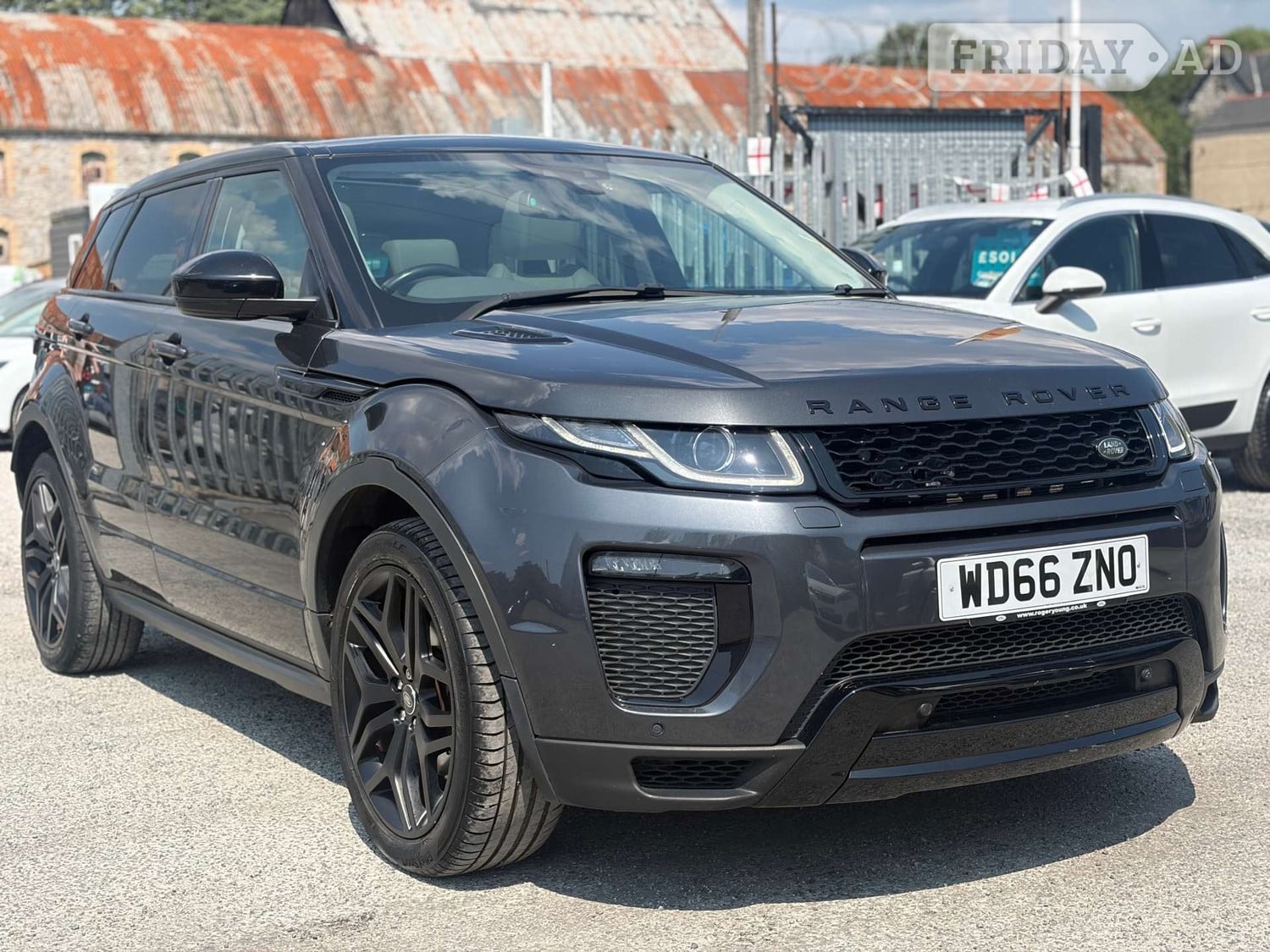 Land Rover Range Rover Evoque 2016 in Plymouth