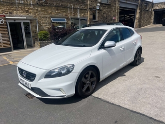 Volvo V40 2015