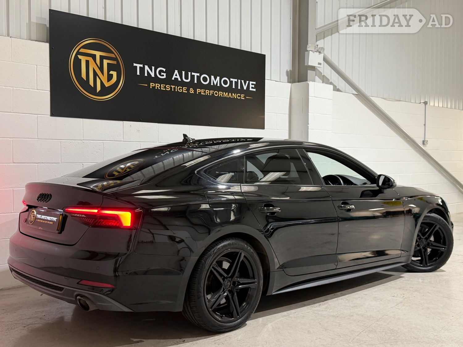[ berth ]Audi A5