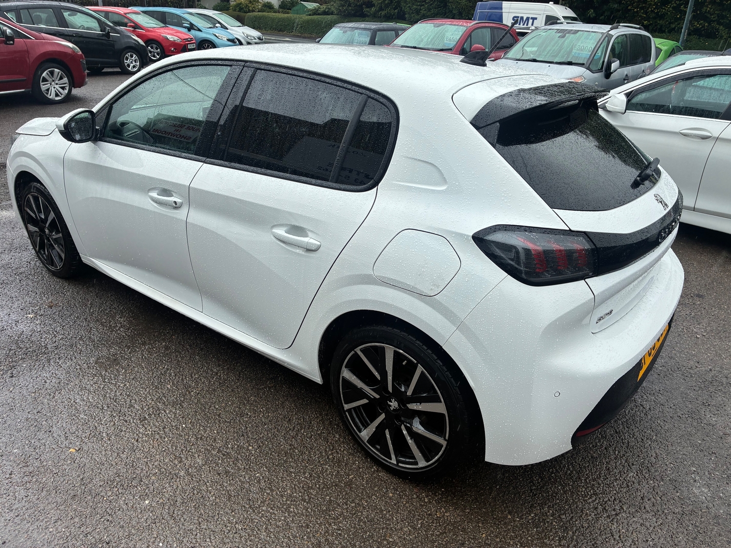 Peugeot 208 2020 - Cars in Hengoed