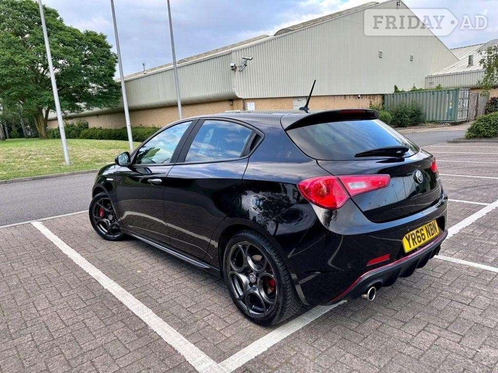 [ berth ]Alfa Romeo Giulietta