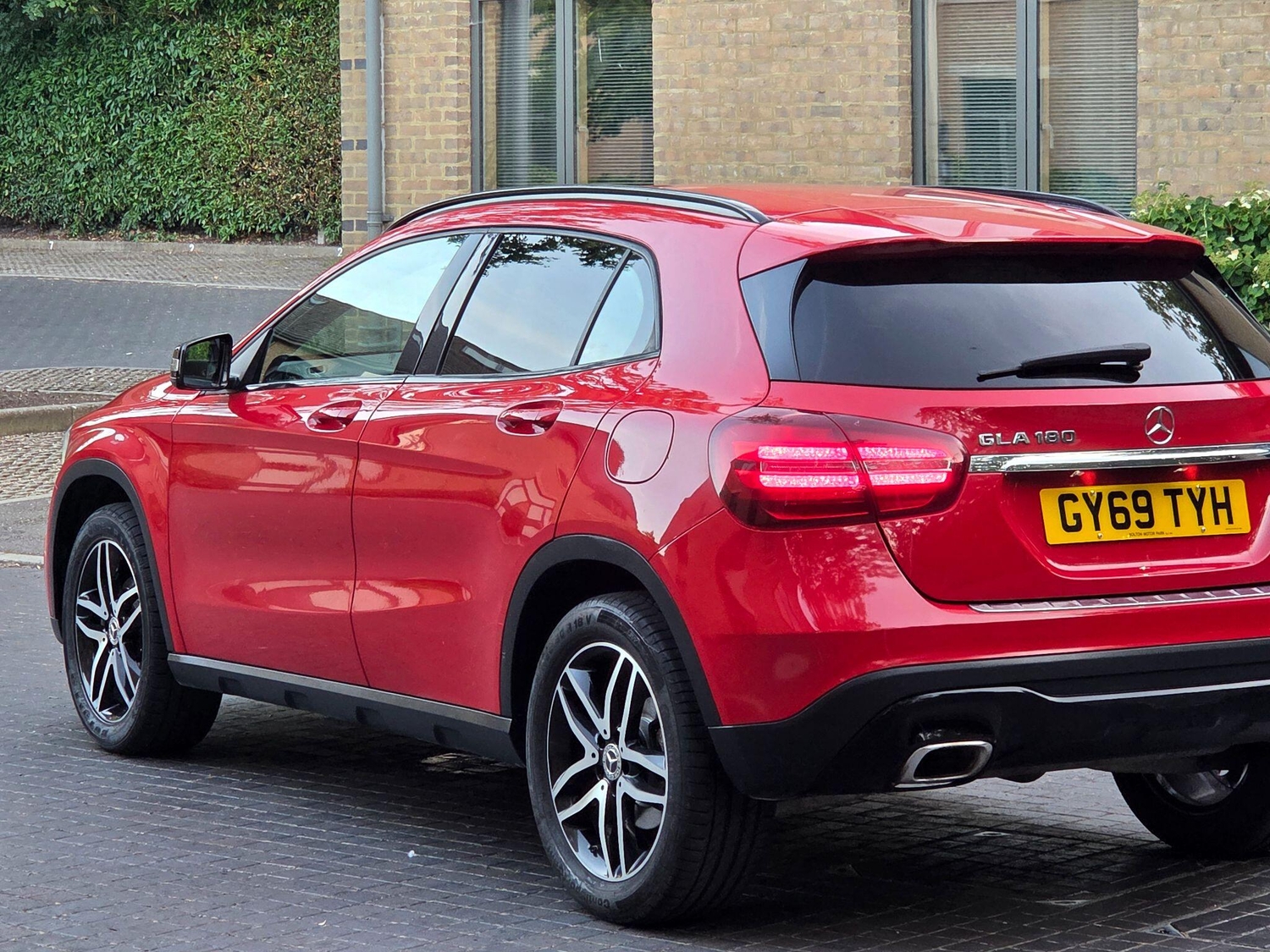 Mercedes-Benz GLA 2020 - Cars in Ashford