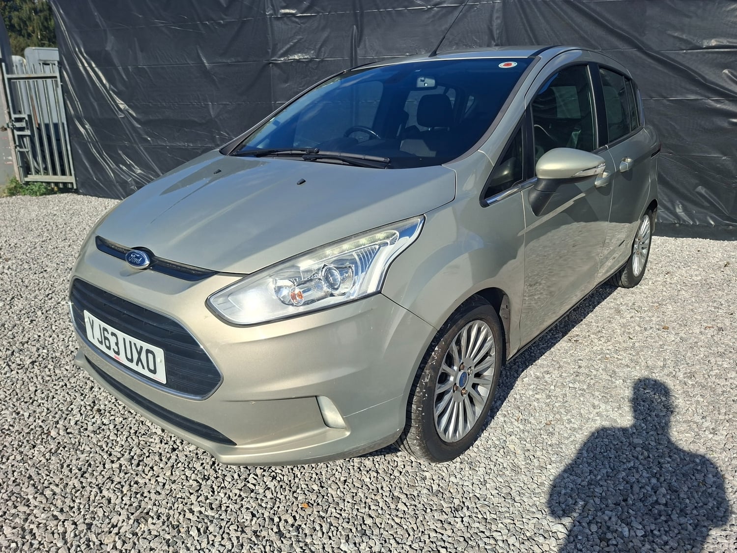 [ berth ]Ford B-MAX