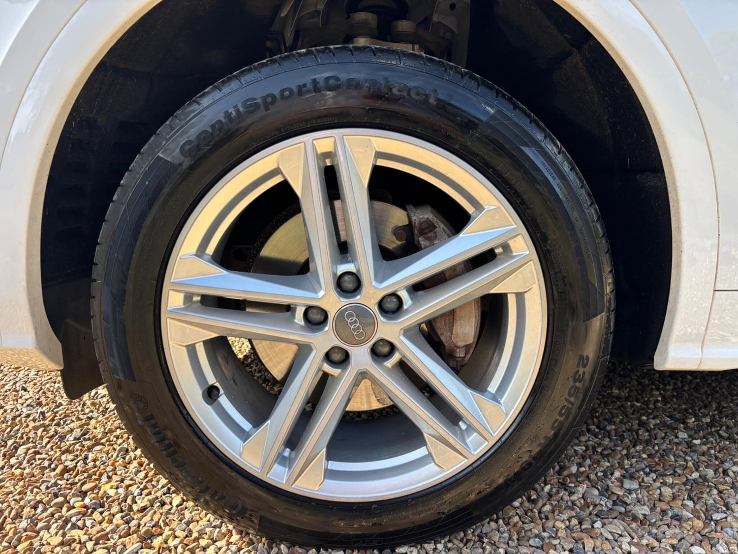 Audi Q5 2017 - Cars in Staines