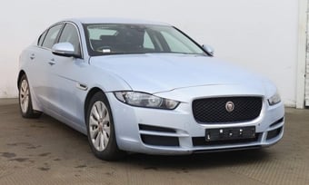 Jaguar XE 2015